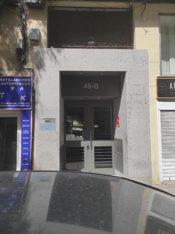 Chamberi Con Jardin B By Regalatemadrid Com Apartment Luaran gambar